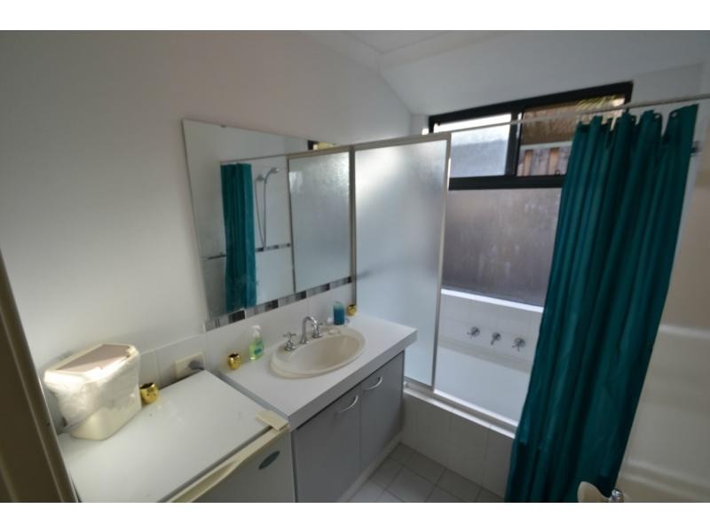 6 Gladman Pass, Ellenbrook WA 6069