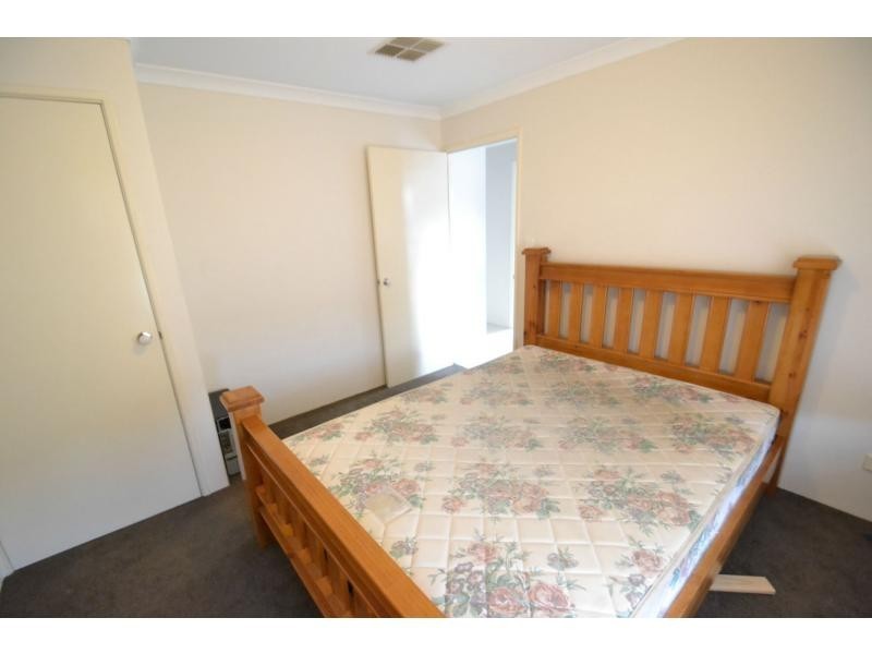 6 Gladman Pass, Ellenbrook WA 6069