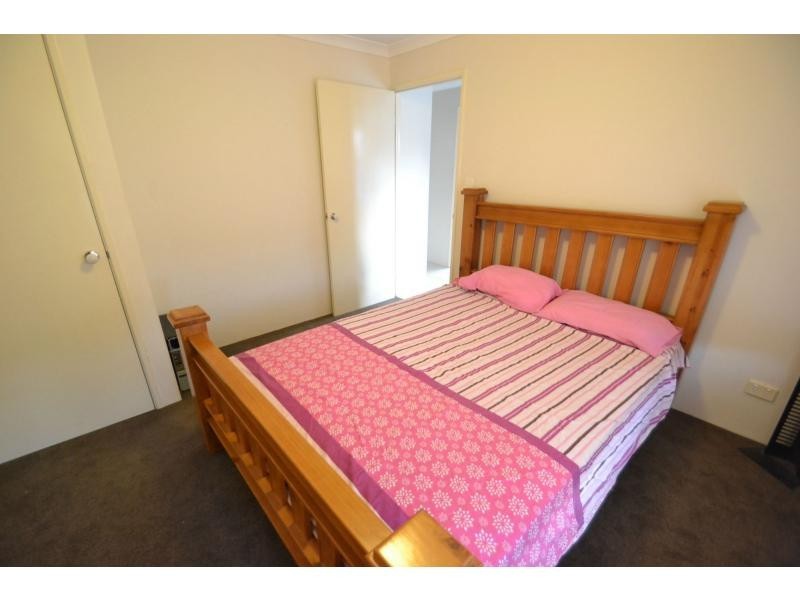 6 Gladman Pass, Ellenbrook WA 6069