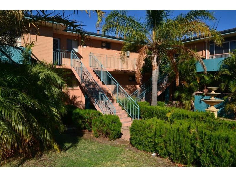 2/160 Waterloo Street, Tuart Hill WA 6060