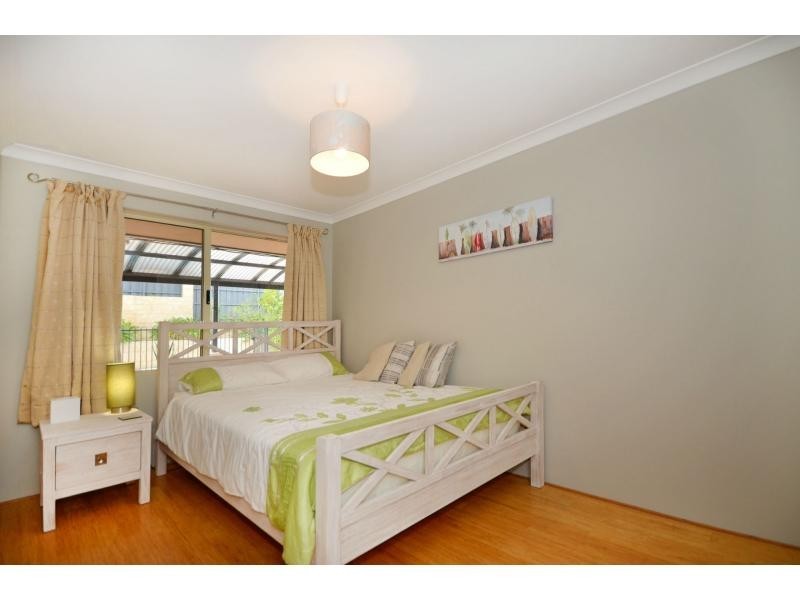 5 Basle Way, Mindarie WA 6030