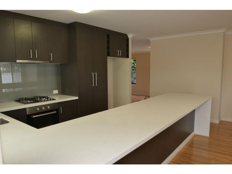 6 Throssell Place, Clarkson WA 6030