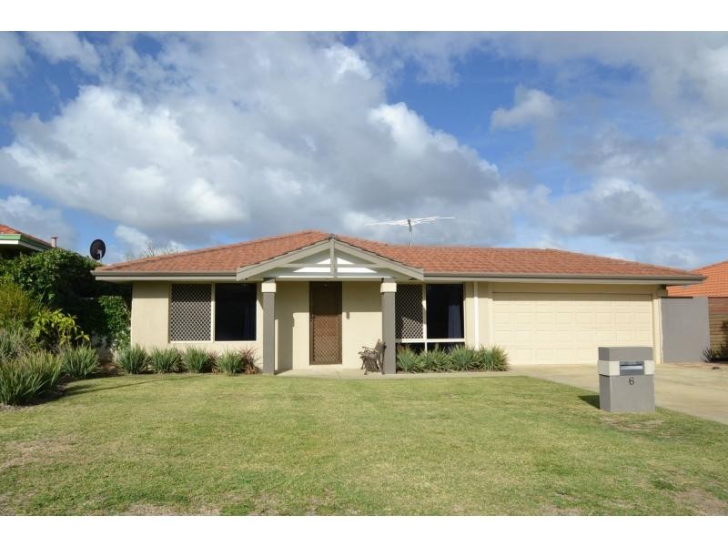 6 Throssell Place, Clarkson WA 6030