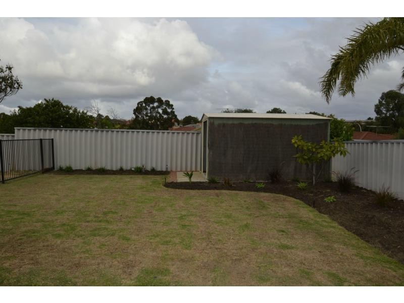 6 Throssell Place, Clarkson WA 6030