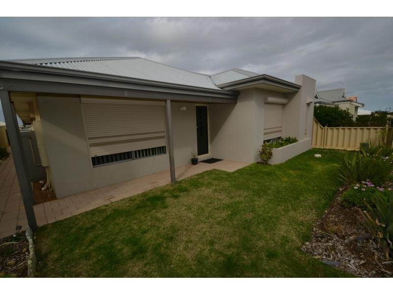 10 Roosky Approach, Ridgewood WA 6030