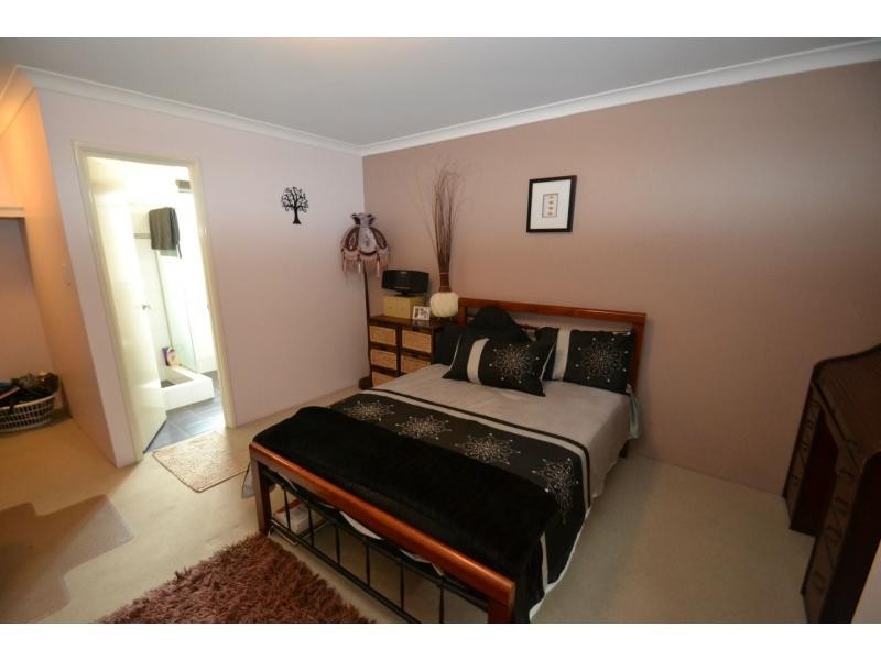 10 Roosky Approach, Ridgewood WA 6030