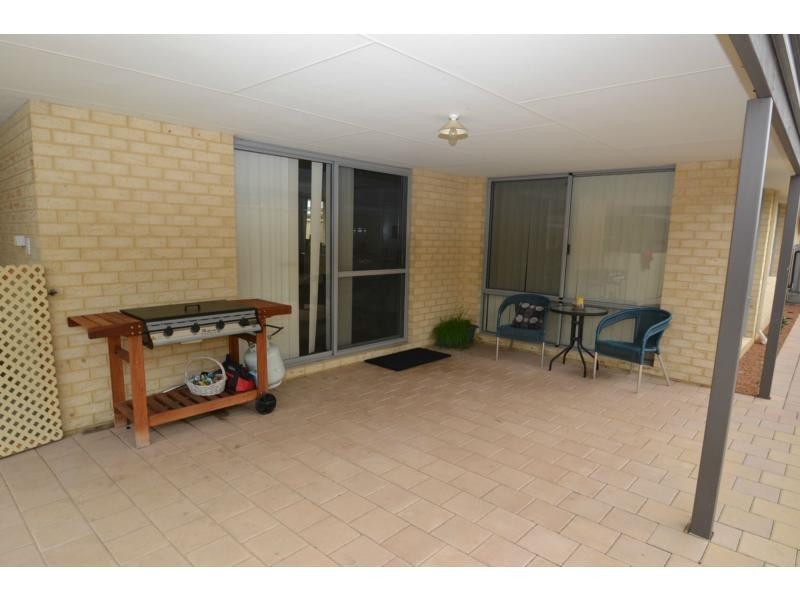 10 Roosky Approach, Ridgewood WA 6030