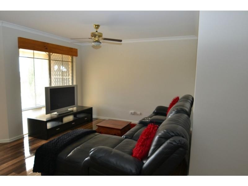 3 Kilmarnock Loop, Kinross WA 6028