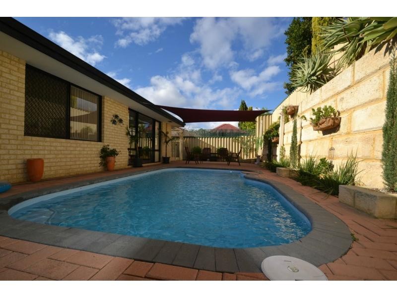 3 Kilmarnock Loop, Kinross WA 6028