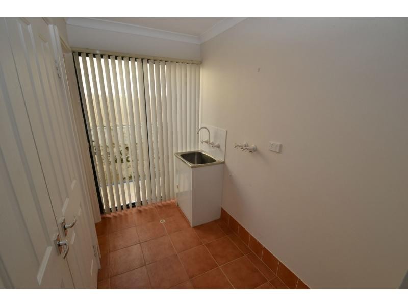 8 Renoir Lane, Currambine WA 6028