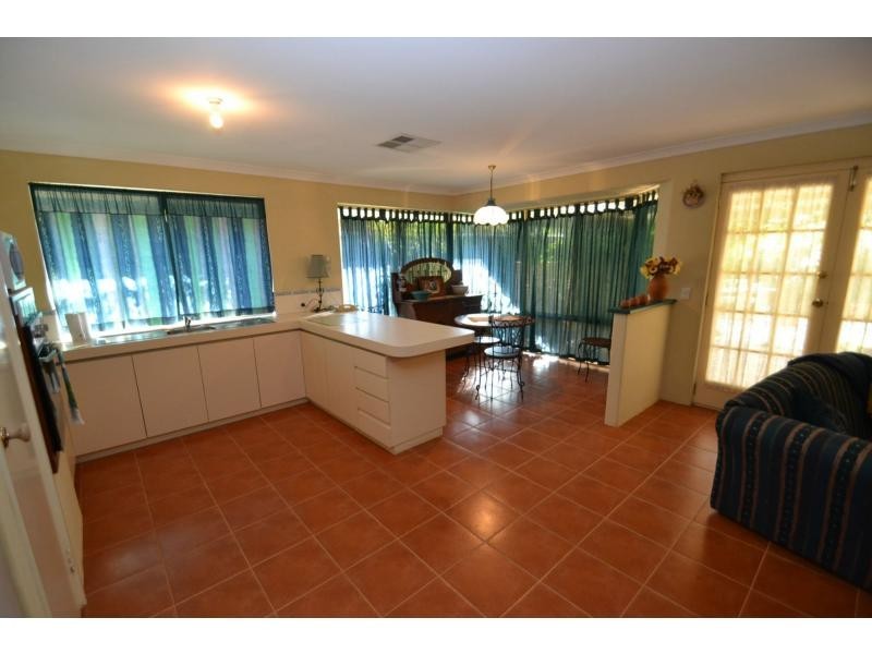 15 Hunn Court, Quinns Rocks WA 6030