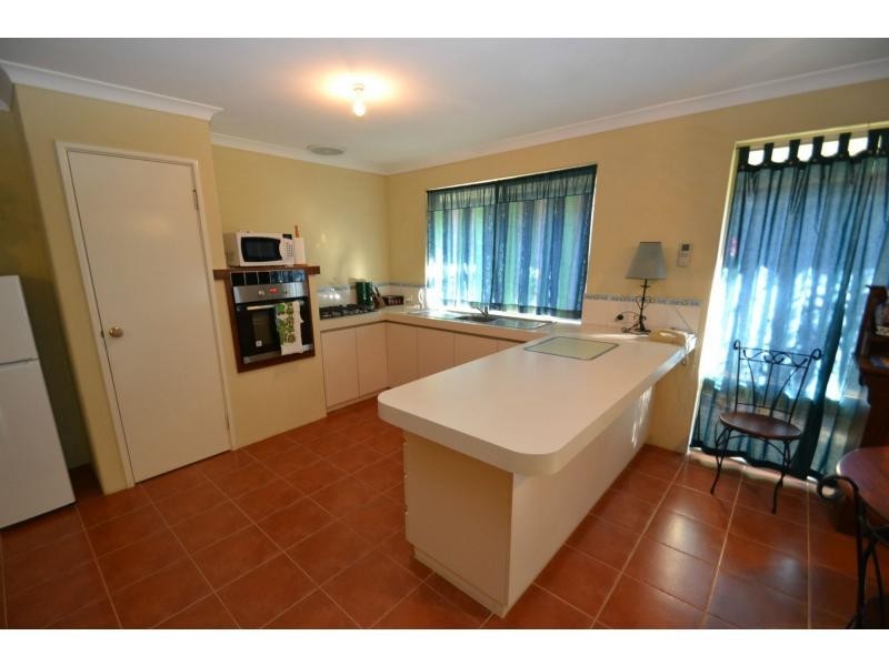 15 Hunn Court, Quinns Rocks WA 6030