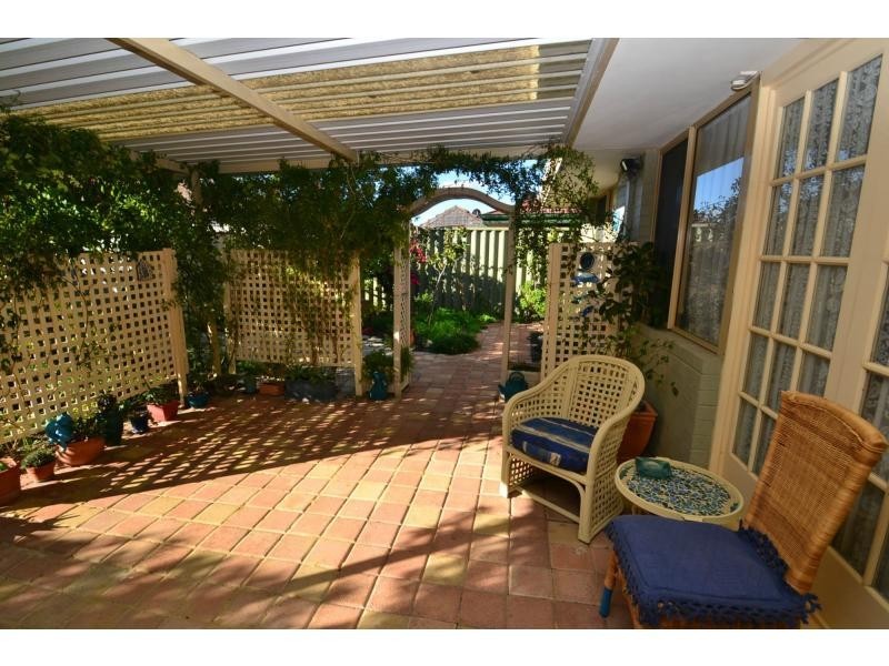 15 Hunn Court, Quinns Rocks WA 6030