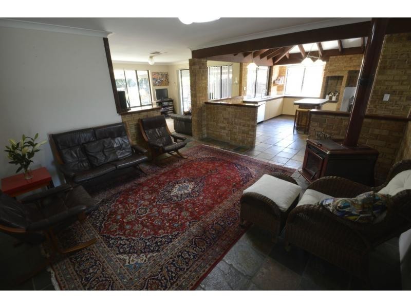 3 Gumblossom Way, Quinns Rocks WA 6030