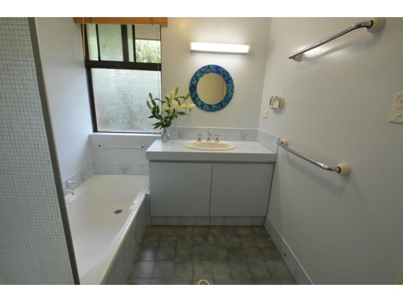 3 Gumblossom Way, Quinns Rocks WA 6030