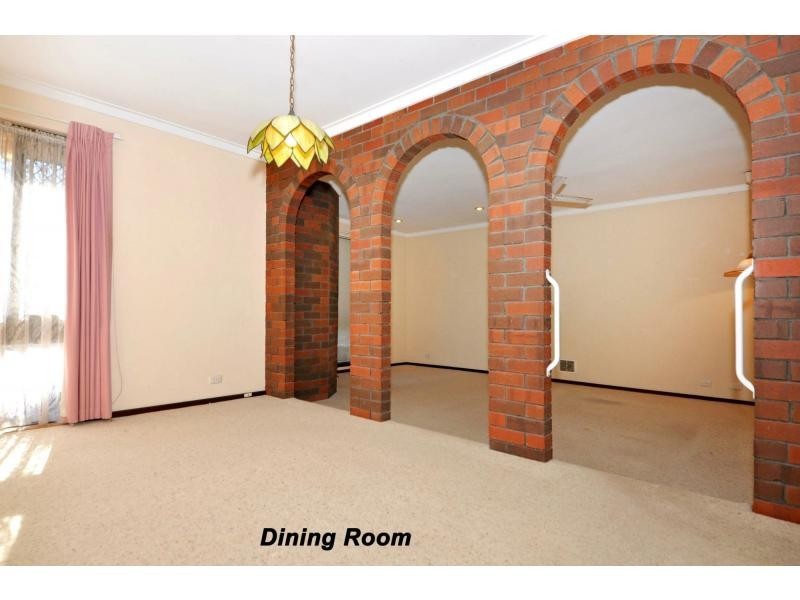 7 Sillmon Way, Duncraig WA 6023