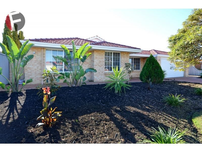 17 Geoff Russell Avenue, Kinross WA 6028