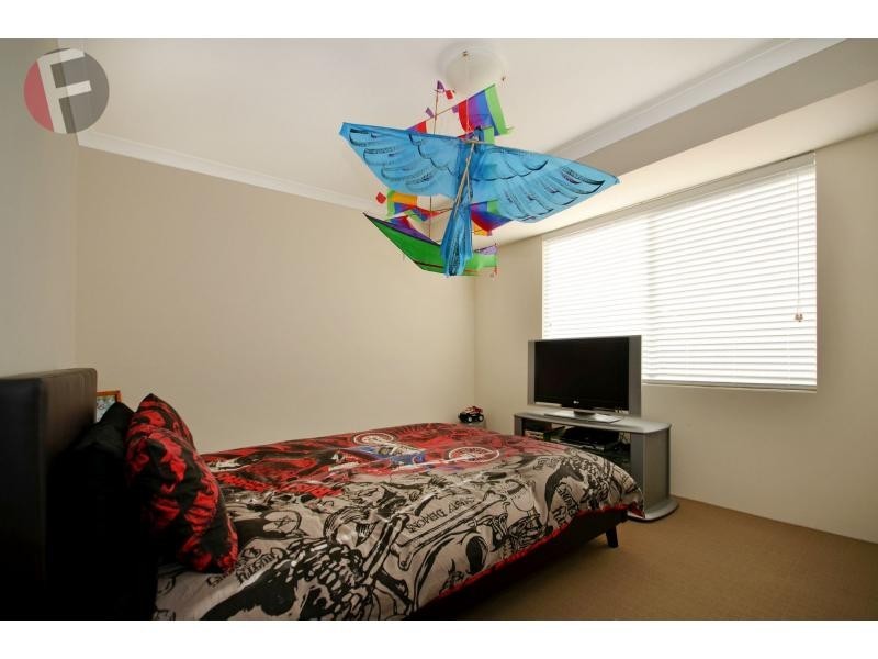 17 Geoff Russell Avenue, Kinross WA 6028