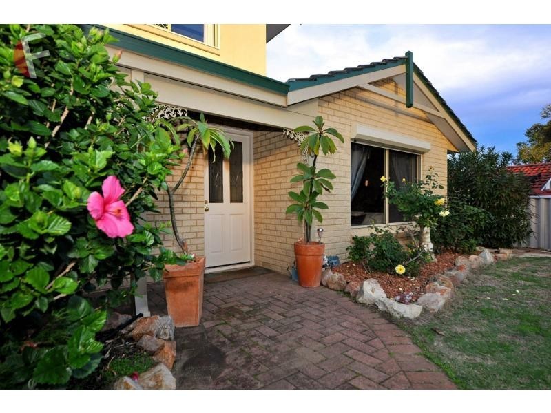 6 Eden Mews, Kinross WA 6028