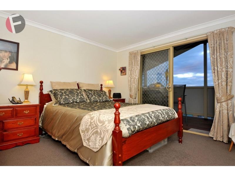 6 Eden Mews, Kinross WA 6028