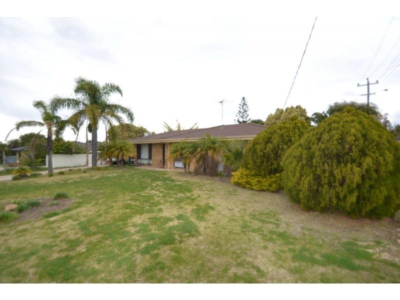 75 Lysander Drive, Heathridge WA 6027