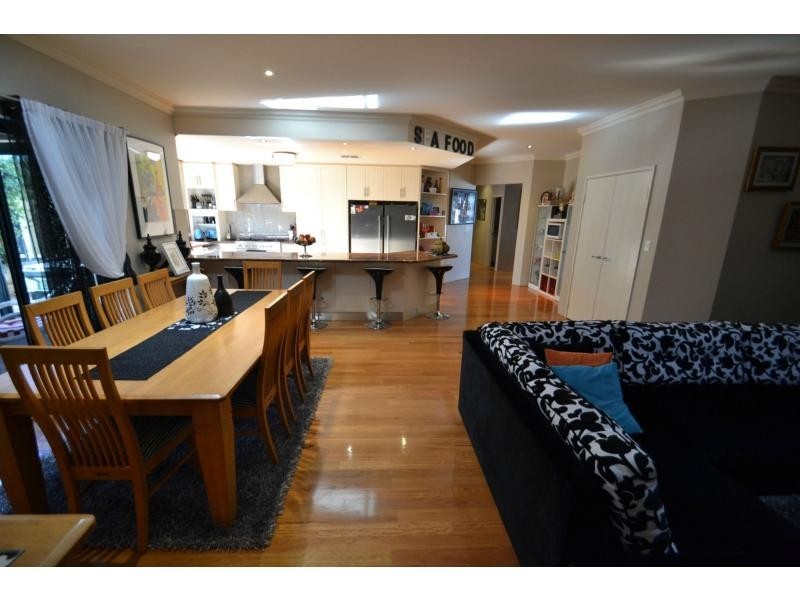 1 Miner Lane, Tapping WA 6065