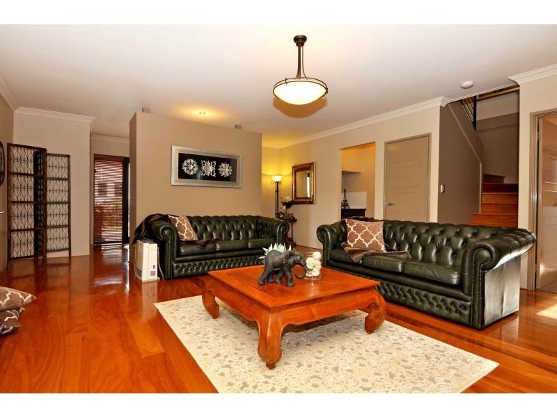 6 Catalina Place, Quinns Rocks WA 6030