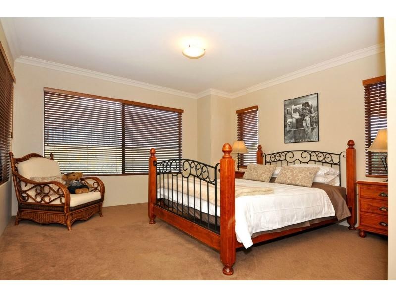 6 Catalina Place, Quinns Rocks WA 6030