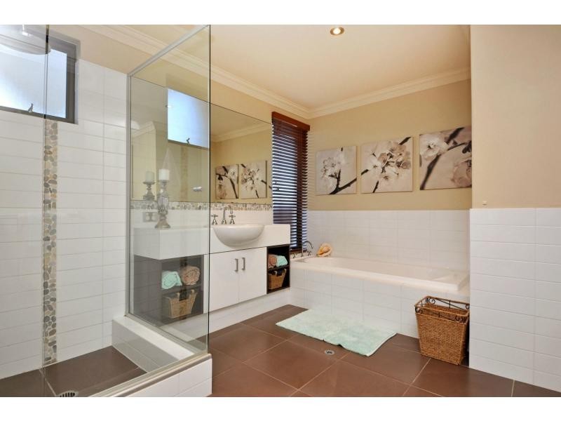 6 Catalina Place, Quinns Rocks WA 6030