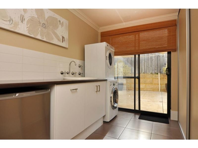 6 Catalina Place, Quinns Rocks WA 6030