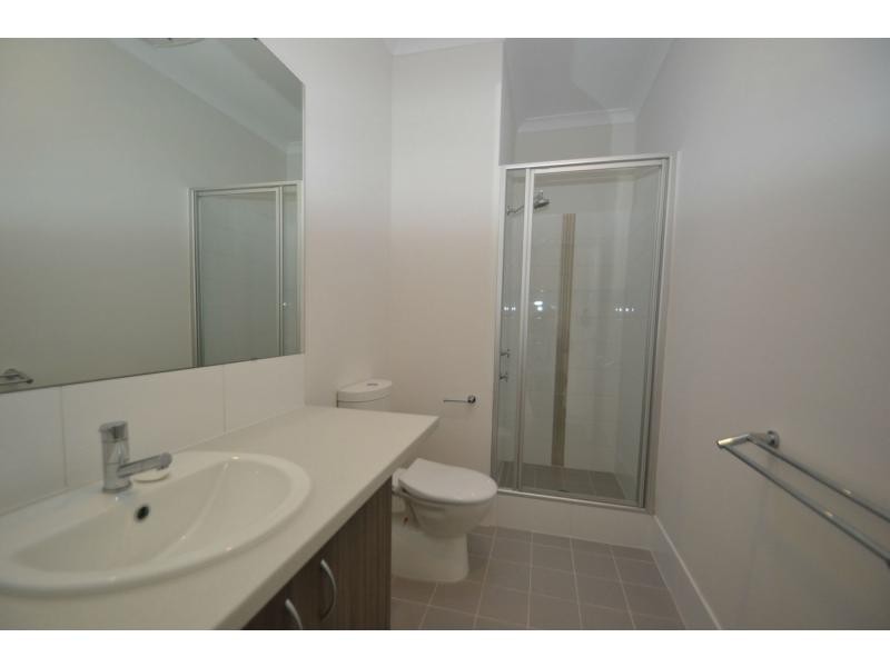 59 Doncaster Grange, Butler WA 6036