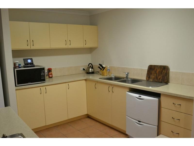 41 Bingarra Crescent, Tapping WA 6065