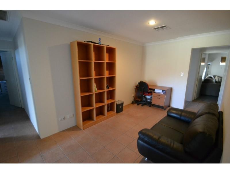 41 Bingarra Crescent, Tapping WA 6065