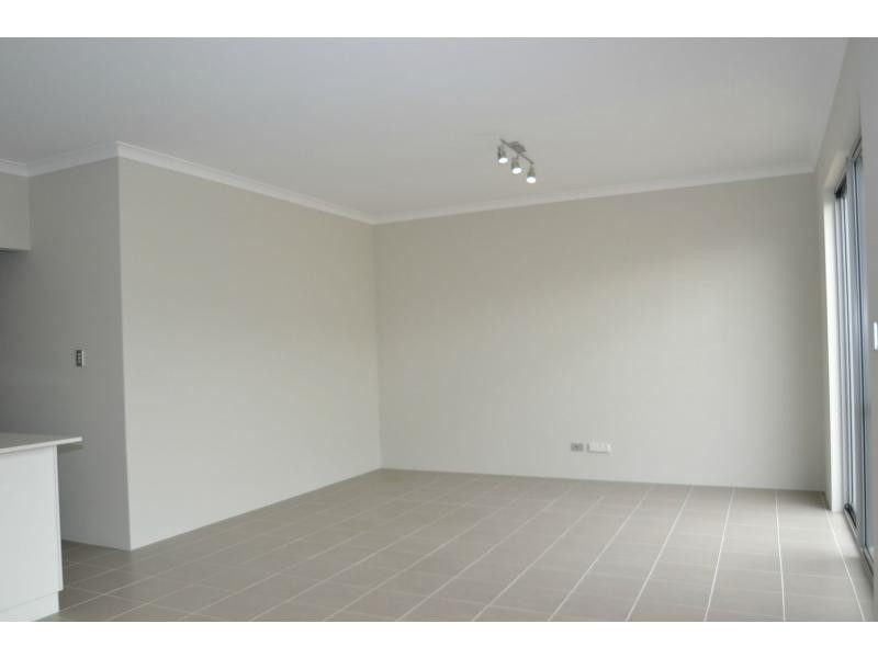 29 Glenkeen Street, Butler WA 6036