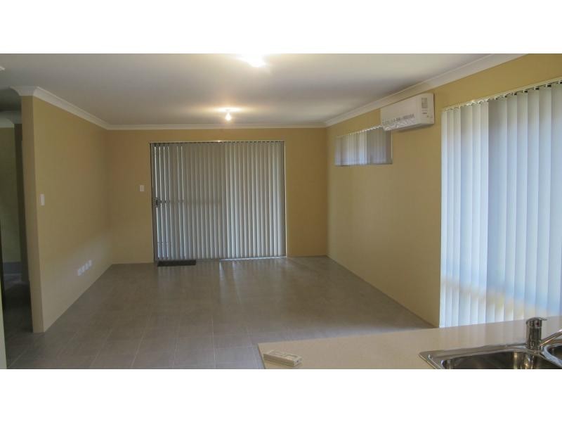 32 Villena Parade, Alkimos WA 6038