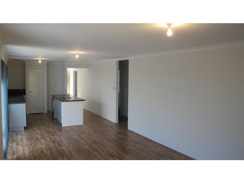 27 Newbliss Gardens, Butler WA 6036