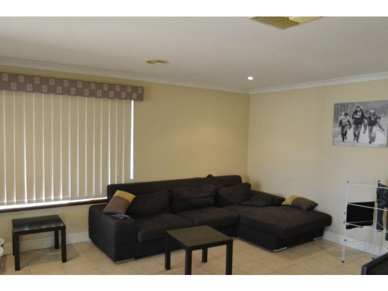 93 Santiago Parkway, Ocean Reef WA 6027