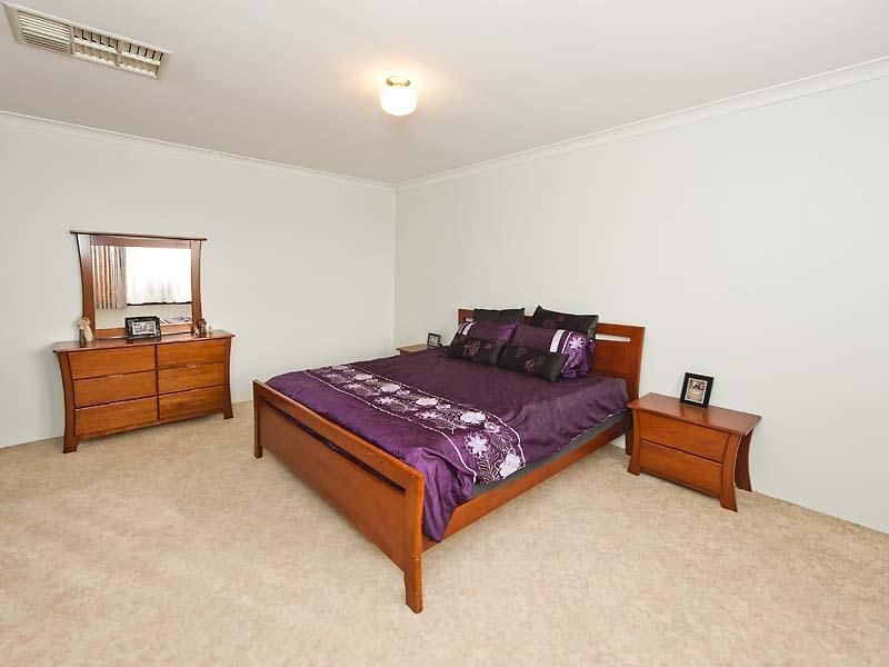 6 Wentworth Way, Padbury WA 6025