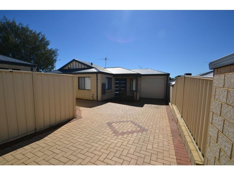 2/41 Annandale Circle, Kinross WA 6028