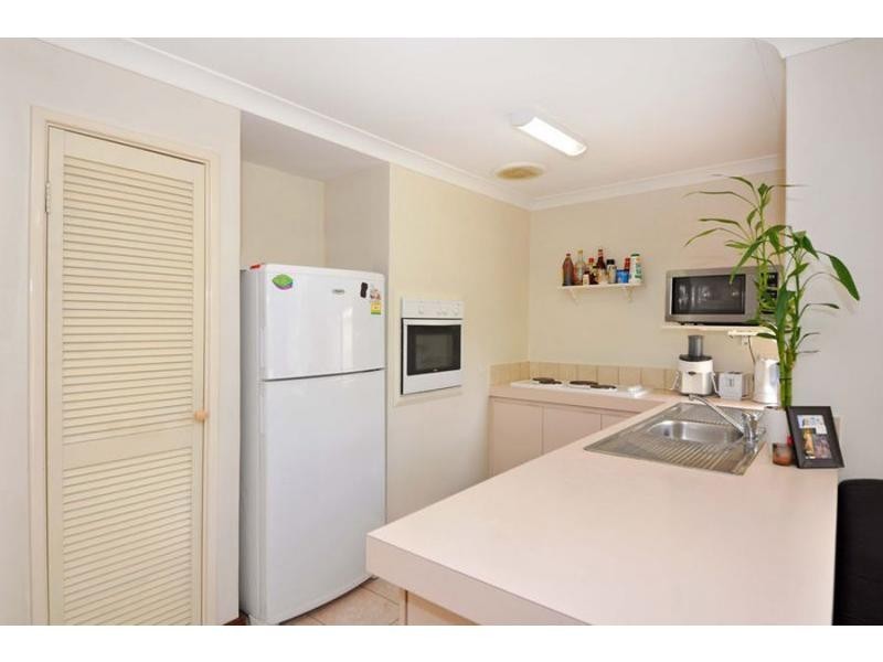 16 B Kearney Mews, Marangaroo WA 6064
