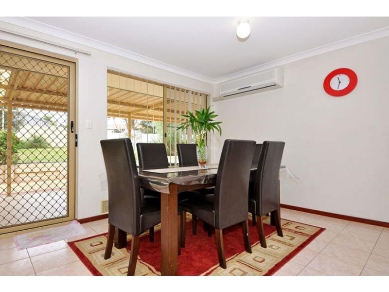 16 B Kearney Mews, Marangaroo WA 6064