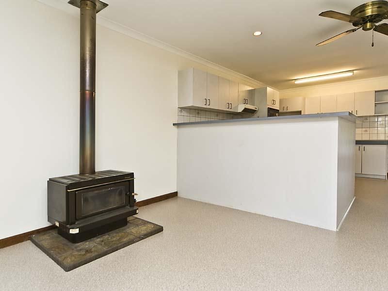 9 Cecil Place, Hamersley WA 6022