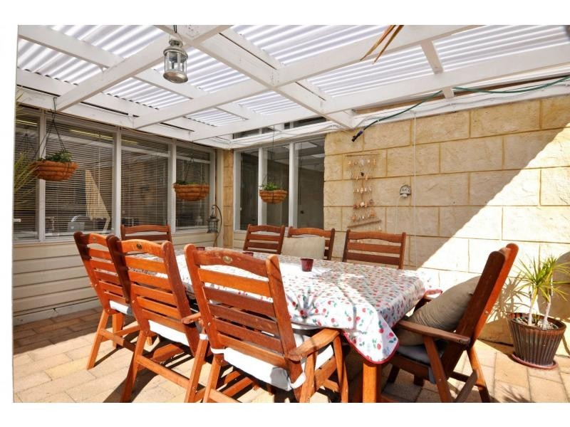 35 Elderslie Way, Duncraig WA 6023