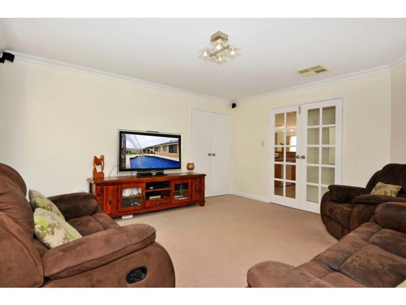 57 Archimedes Crescent, Tapping WA 6065