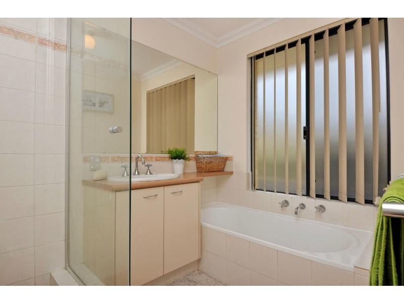 57 Archimedes Crescent, Tapping WA 6065