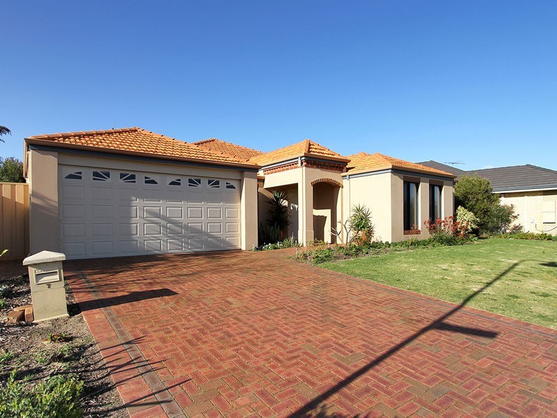 7 Monivae Vista, Tapping WA 6065