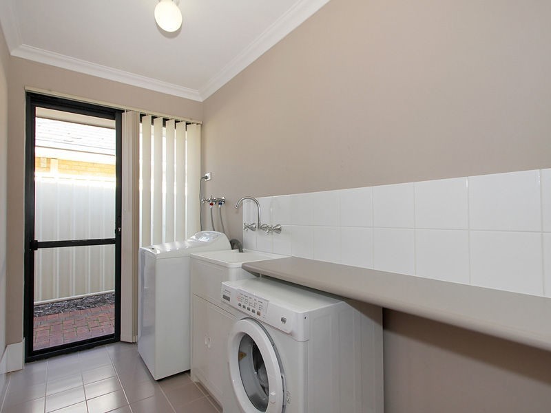 7 Monivae Vista, Tapping WA 6065