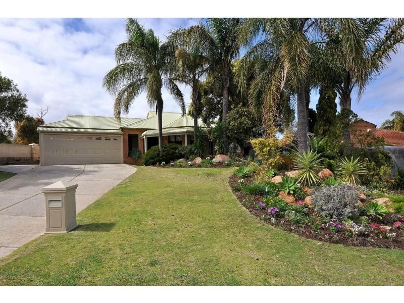 70 Royal Melbourne Avenue, Connolly WA 6027