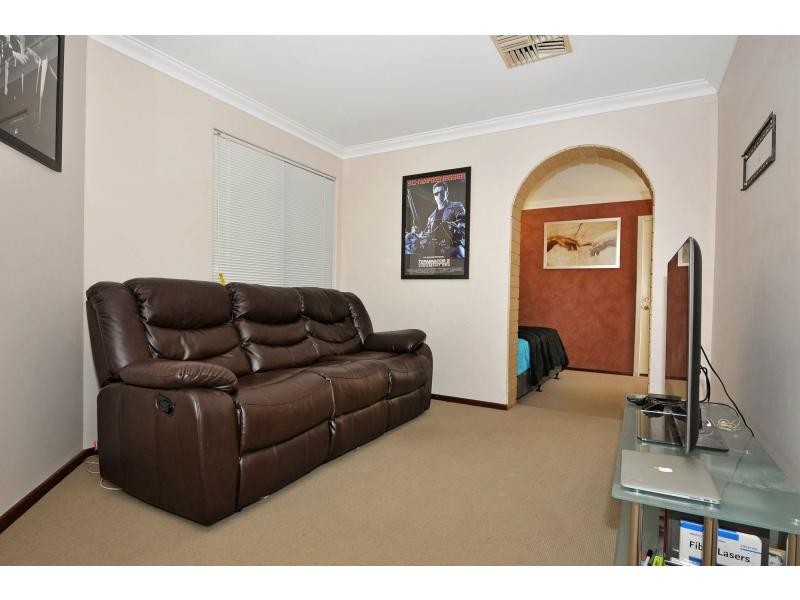 70 Royal Melbourne Avenue, Connolly WA 6027