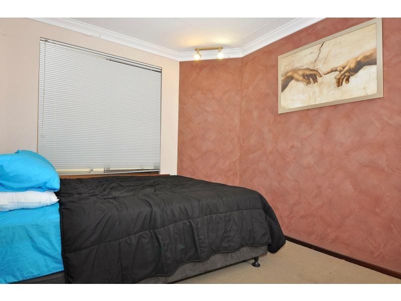 70 Royal Melbourne Avenue, Connolly WA 6027